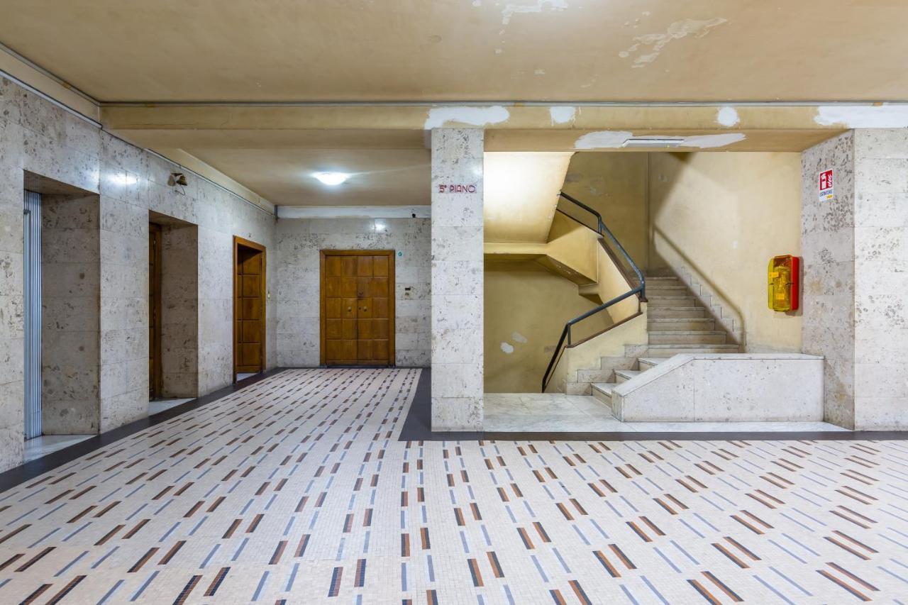 Piazza Municipio Apartments By Wonderful Italy Naples Exterior photo